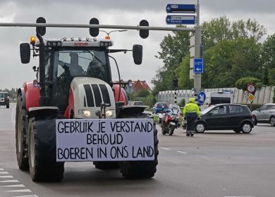 Boeren protesteren tegen stikstofplannen kabinet